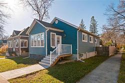 611 Winona ST  Winnipeg, MB R2C 2P1