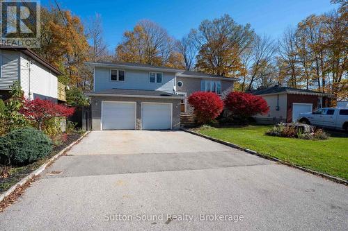 719 MCNAUGHTON STREET  South Bruce Peninsula, ON N0H 2T0