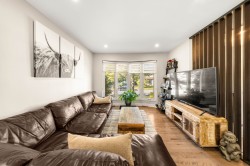 Salon - 
