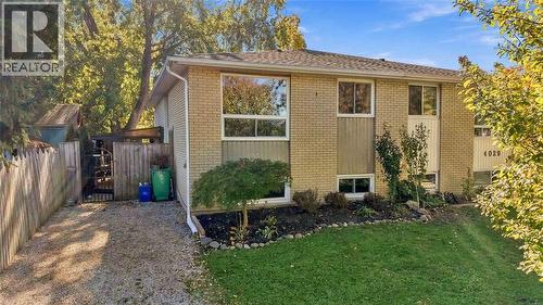 4031 CARDINAL CRESCENT  Petrolia, ON N0N 1R0