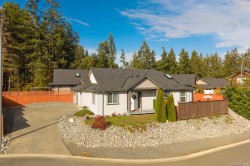 100 Carlo Pl Nanaimo, BC V9X 0B3