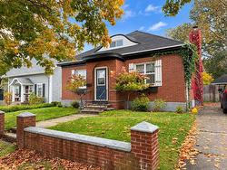 13 Grand Street Yarmouth, NS B5A 2Z7