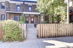 2372 Av. Beaconsfield Montréal (Côte-Des-Neiges/Notre-Dame-De-Grâce), QC H4A 2G8