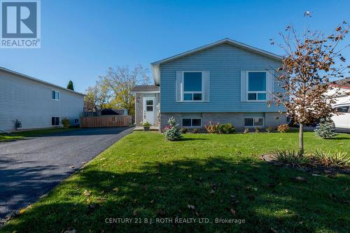 383 HIGH STREET  Orillia, ON L3V 4X6
