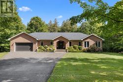 1424 SHERRUBY WAY  Ottawa, ON K2W 1B1
