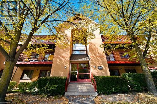 1506 PILGRIMS Way Unit# 931  Oakville, ON L6M 3H1