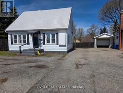 323 QUEEN STREET E Halton Hills, ON L7J 1R1