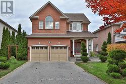 174 TORMINA BOULEVARD Whitby, ON L1R 3R5