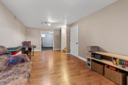 Family Room - 