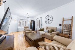 Salon - 