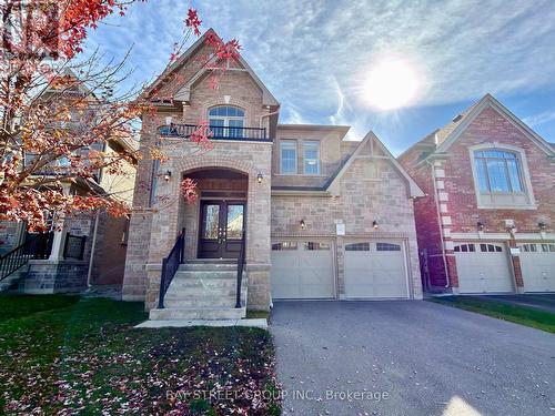 3 MANOR HAMPTON STREET  East Gwillimbury, ON L9N 0R1