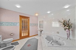 Salle de bains attenante à la CCP - 