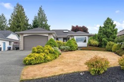 1072 Roberton Blvd Parksville, BC V9P 2N9