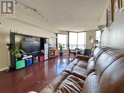 710 - 9015 LESLIE STREET Richmond Hill, ON L4B 3B6