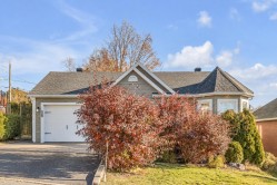 706  - 708 Rue Hubert-Courteau Québec (Beauport), QC G1B 3T3