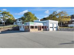 242 Rothesay AVE Saint John, NB E2J 2B7