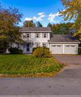 44 Sprucewood AVE Rothesay, NB E2E 2H4
