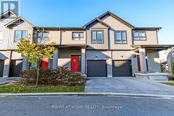 4 - 819 KLEINBURG DRIVE  London North (North A), ON N5X 3Z1