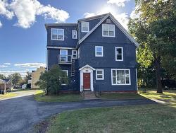 70 Longworth Avenue Charlottetown, PE C1A 5A5