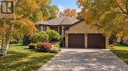 54 FAIRWAY CRESCENT Wasaga Beach, ON L9Z 1B8