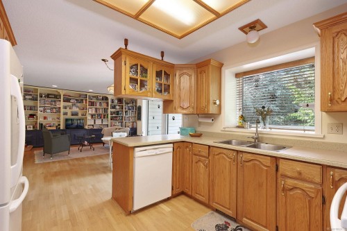 1503 Juniper Pl, Comox, BC 