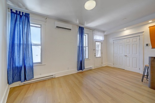 Master Bedroom - 4334 Rue Wellington, Montréal (Verdun/Île-Des-Soeurs), QC - Indoor Photo Showing Other Room
