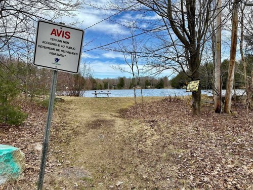 Water access - Ch. Janitens, Brownsburg-Chatham, QC 