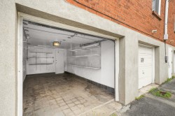 Garage - 