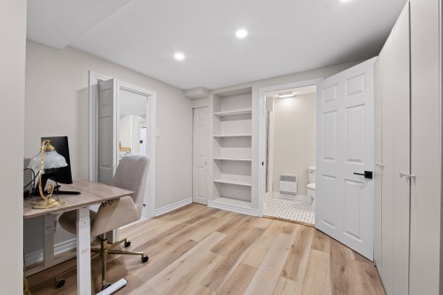 Overall view - 8 Av. Hébert, Candiac, QC - Indoor Photo Showing Office