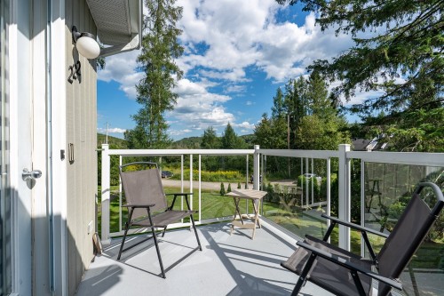 Balcon - 222-248 Ch. Du Mont-Loup-Garou, Sainte-Adèle, QC 