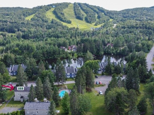 Vue - 222-248 Ch. Du Mont-Loup-Garou, Sainte-Adèle, QC 