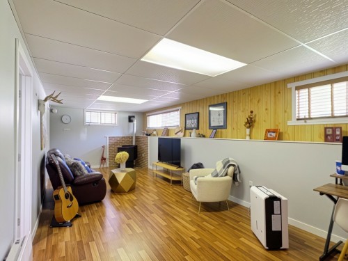 Family Room - 710 Ch. Kipawa, Témiscaming, QC - Indoor