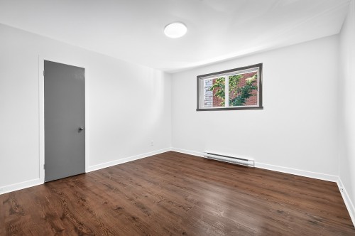 Chambre à coucher principale - 9-4761 Boul. Henri-Bourassa E., Montréal (Montréal-Nord), QC - Indoor Photo Showing Other Room