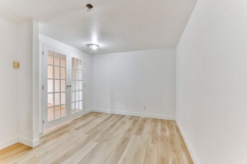Chambre à coucher - 316 Rue Du Centaure, L'Épiphanie, QC - Indoor Photo Showing Other Room