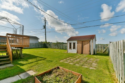 Cour - 316 Rue Du Centaure, L'Épiphanie, QC - Outdoor