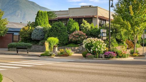 218A Broadway Street, Nakusp, BC 