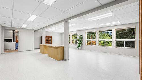 1548 Teetzel Road, Creston, BC - Indoor