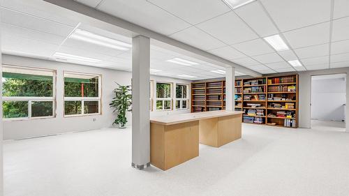 1548 Teetzel Road, Creston, BC - Indoor