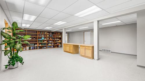 1548 Teetzel Road, Creston, BC - Indoor