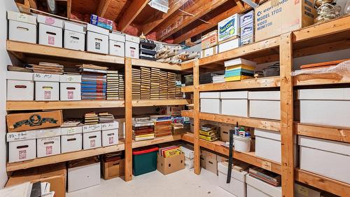 1548 Teetzel Road, Creston, BC - Indoor