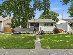 783 Borebank ST  Winnipeg, MB R3N 1G3