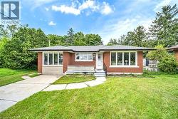 284 CEDAR Crescent  Cambridge, ON N1S 1X1