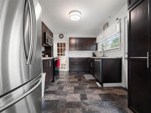 193 Willow Avenue, New Glasgow, NS - Indoor Photo Showing Kitchen