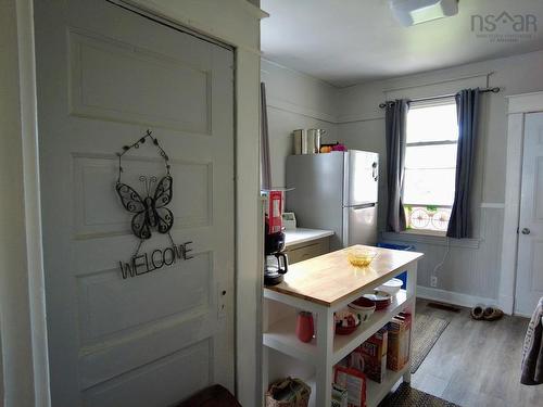 54 Prince Arthur Street, Amherst, NS - Indoor Photo Showing Other Room