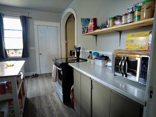 54 Prince Arthur Street, Amherst, NS - Indoor Photo Showing Kitchen