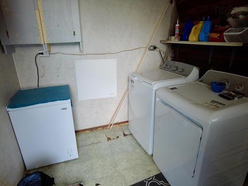 54 Prince Arthur Street, Amherst, NS - Indoor Photo Showing Laundry Room