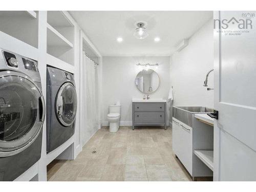66 Virginia Drive, Hammonds Plains, NS - Indoor Photo Showing Laundry Room