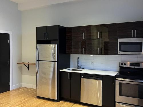 2267 Brunswick Street, Halifax, NS - Indoor Photo Showing Kitchen