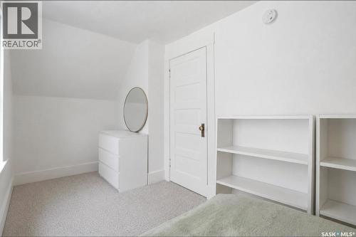 610 Albert Avenue, Saskatoon, SK - Indoor