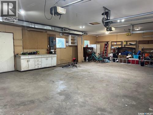 401 Poplar Street, Wolseley, SK - Indoor Photo Showing Garage